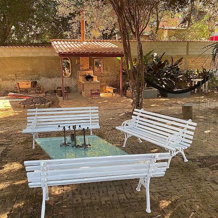 Casa De Nara Bed & Breakfast Santa Cruz de Minas Bagian luar foto