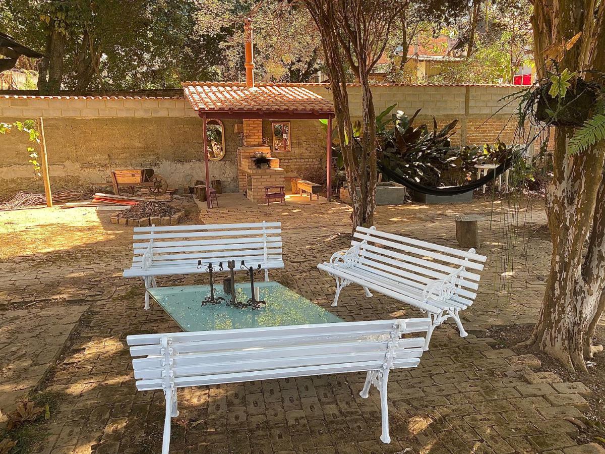 Casa De Nara Bed & Breakfast Santa Cruz de Minas Bagian luar foto